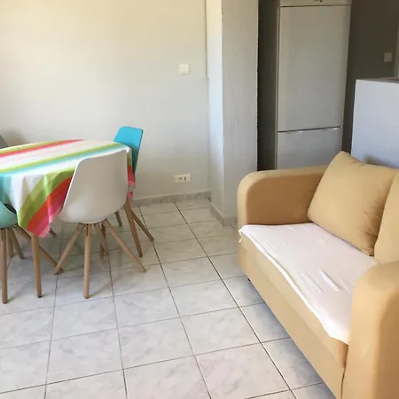 Rez De Jardin D'une Zonza